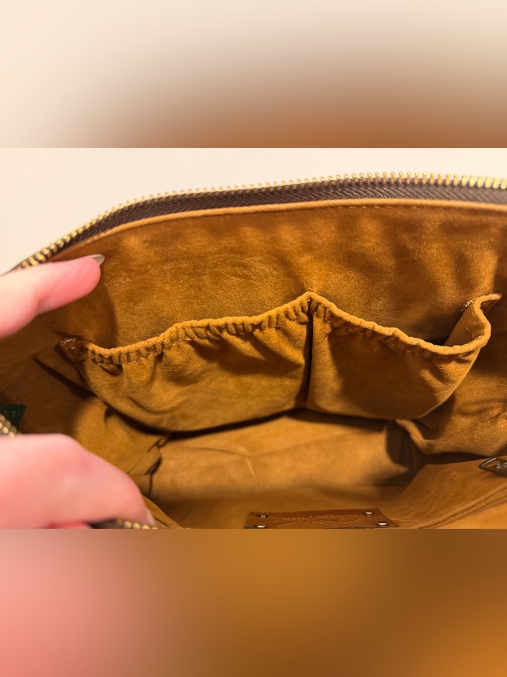 Patricia Nash Aveley Leather Crossbody Bag in Soft Green - Picture 9 of 16